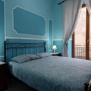  Apartment Spaccanapoli