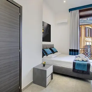Irooms Garibaldi Neapol