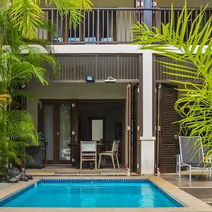 https://olala-eden-island.maheislandhotels.com